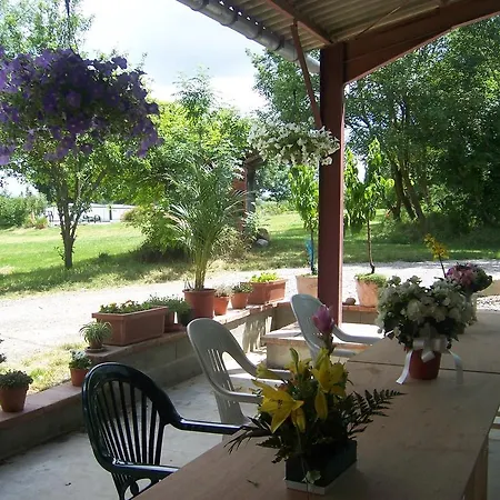 Domaine De Maillelevant Country house